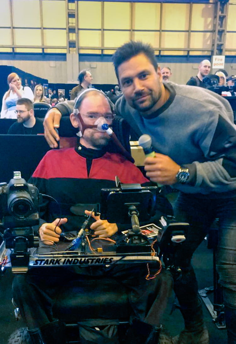 Manu Bennett with Daniel Baker in Star Trek uniform